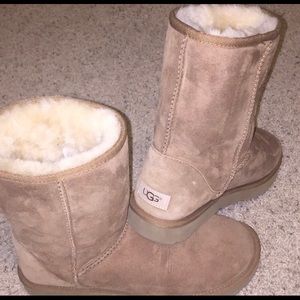 UGGS!!